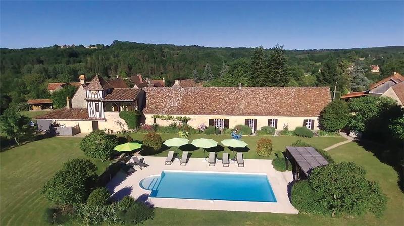 La Ferme De L'Embellie Gites Et Chambres D'Hotes Le Buisson-de-Cadouin Exteriér fotografie
