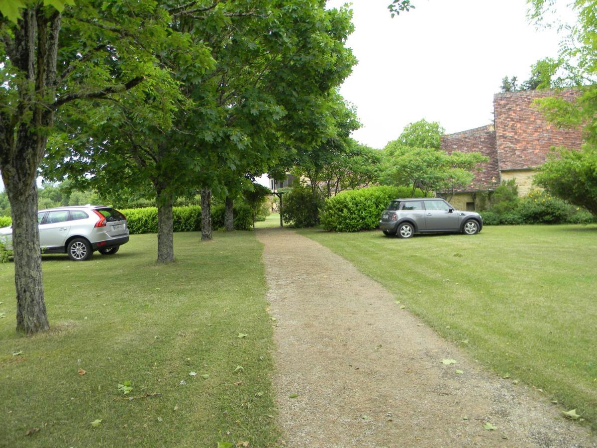 La Ferme De L'Embellie Gites Et Chambres D'Hotes Le Buisson-de-Cadouin Exteriér fotografie